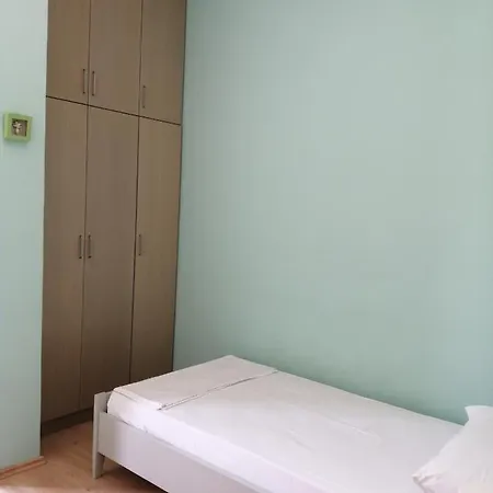 Elena-1 Apartment *